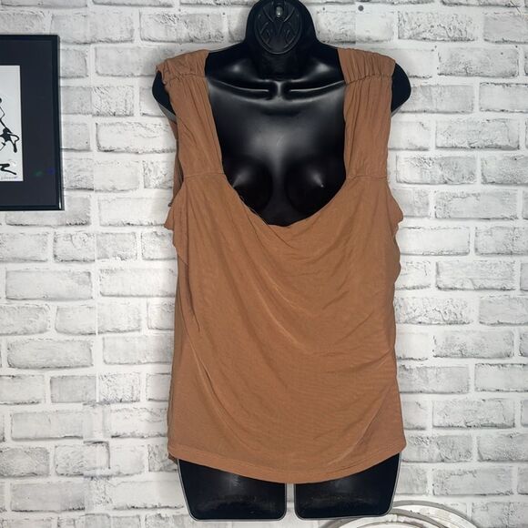 Festi Stretch Mesh Ruched Front Scoop Neck Top
 Size 4 4X - Picture 3 of 4